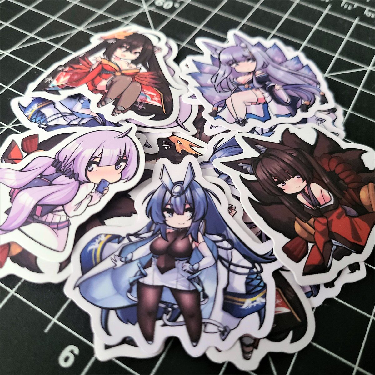 ボルチモア(アズールレーン) ,エンタープライズ(アズールレーン) ,プリンツ・オイゲン(アズールレーン) ,信濃(アズールレーン) ,大鳳(アズールレーン) 「Yo Shikikans! There's currently a winter」|Sugoidere™のイラスト