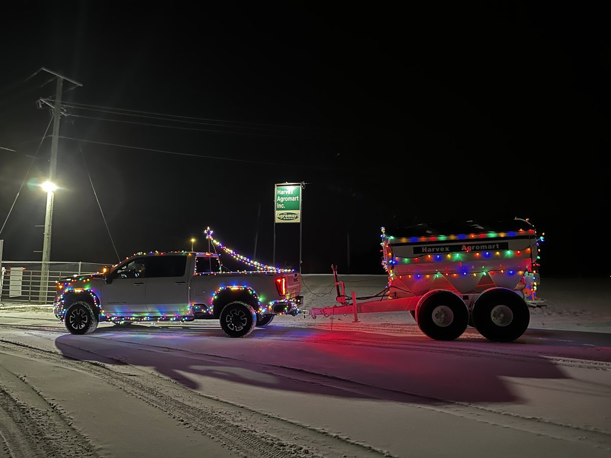 Crysler Christmas parade!!