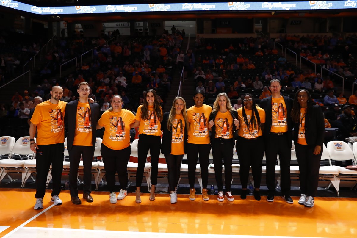 LadyVol_Hoops's tweet photo. So much love 🧡

#GoLadyVols https://t.co/GhGBHAVchE