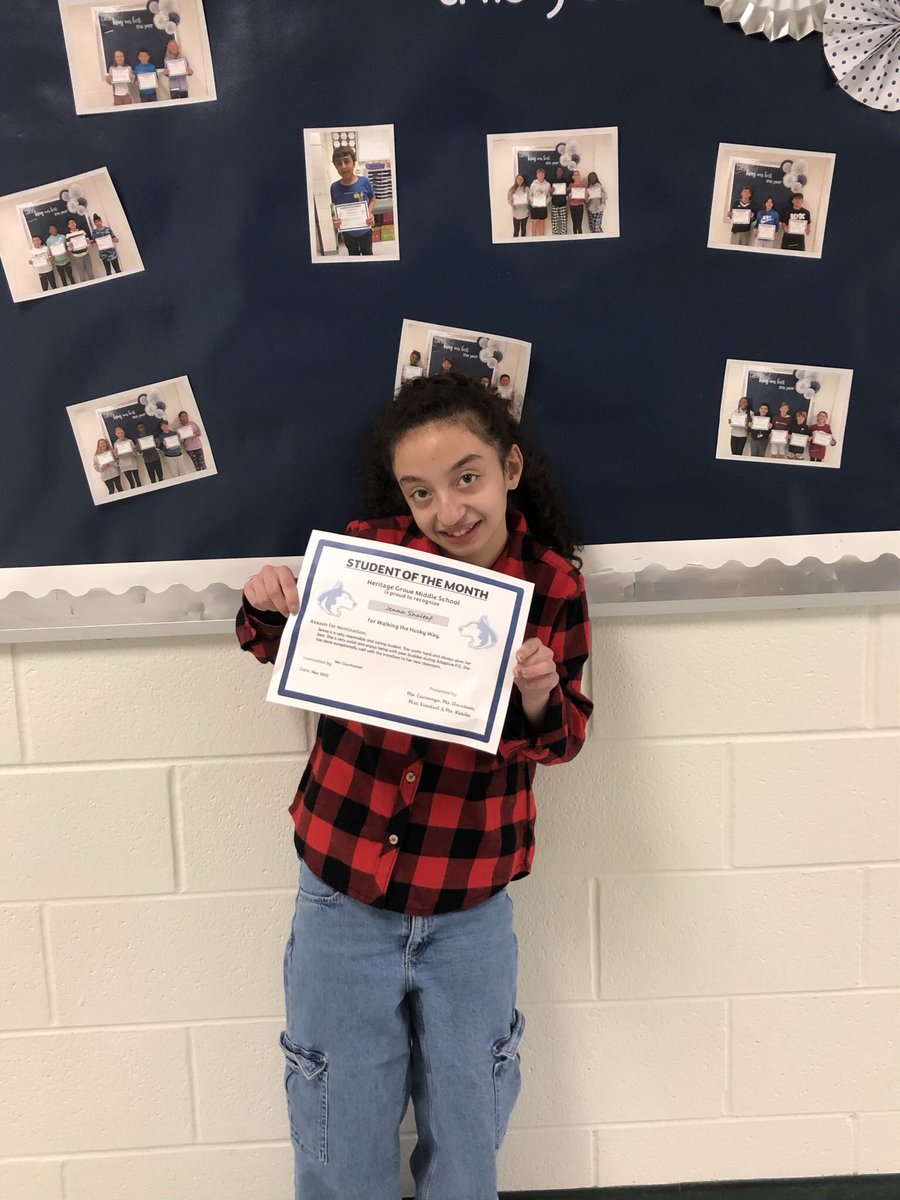 November Students of the Month! Way to go Huskies👏🏻🎉🔎📚