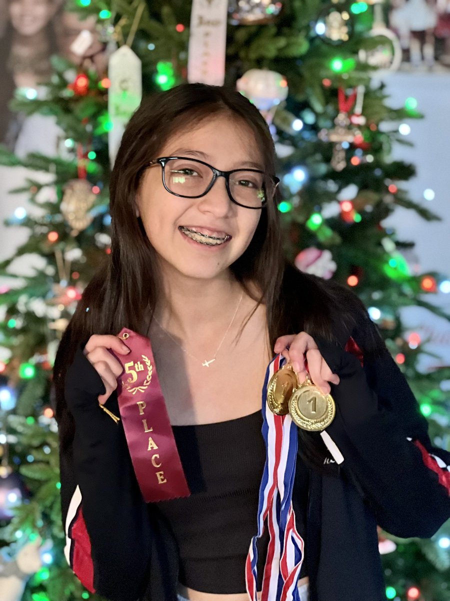 Way to go Alessandra, you’ve grown the most this year, you’ve given up a lot proud Academic Decathlon Momma. 1st &amp; perfect score in interview, 1st in Speech &amp; 5th in Math. Thanks @MrAwesome109 <a href="/trimathelete/">Falak Ajani</a> <a href="/srtatowler/">real ms. towler</a> <a href="/KThufflepuff/">Katie Turner</a> #MissV <a href="/MacArthurCards/">MacArthur HS</a> for all you do.