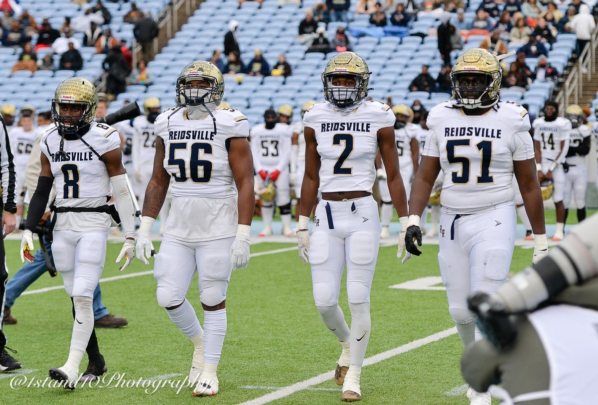 NhycerK's tweet photo. This was a great season to be apart of, learned a lot and grew to be a leader on this team. Sadly we came up short this weekend but I wouldn’t trade this team for nothing. #51out https://t.co/sDRKQJsunM