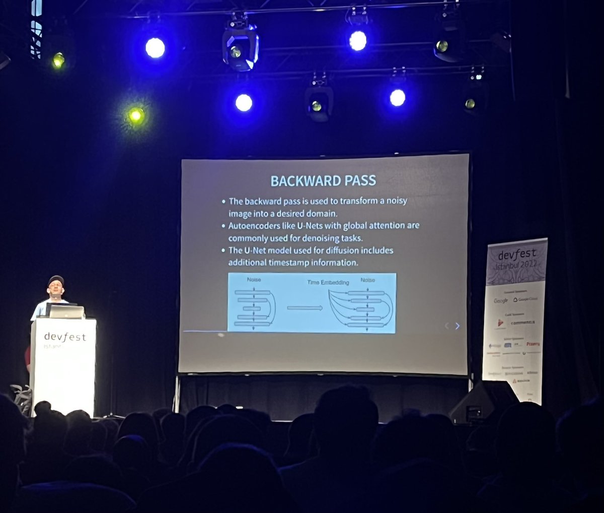bilgeycl's tweet photo. I was at #devfest22 today and it felt great to be in a physical event again after years 🤍
Here are some photos from the event! All talks were amazing 💯 #dfist22 https://t.co/mmlVcMwqdA