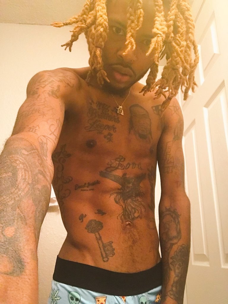😈👽