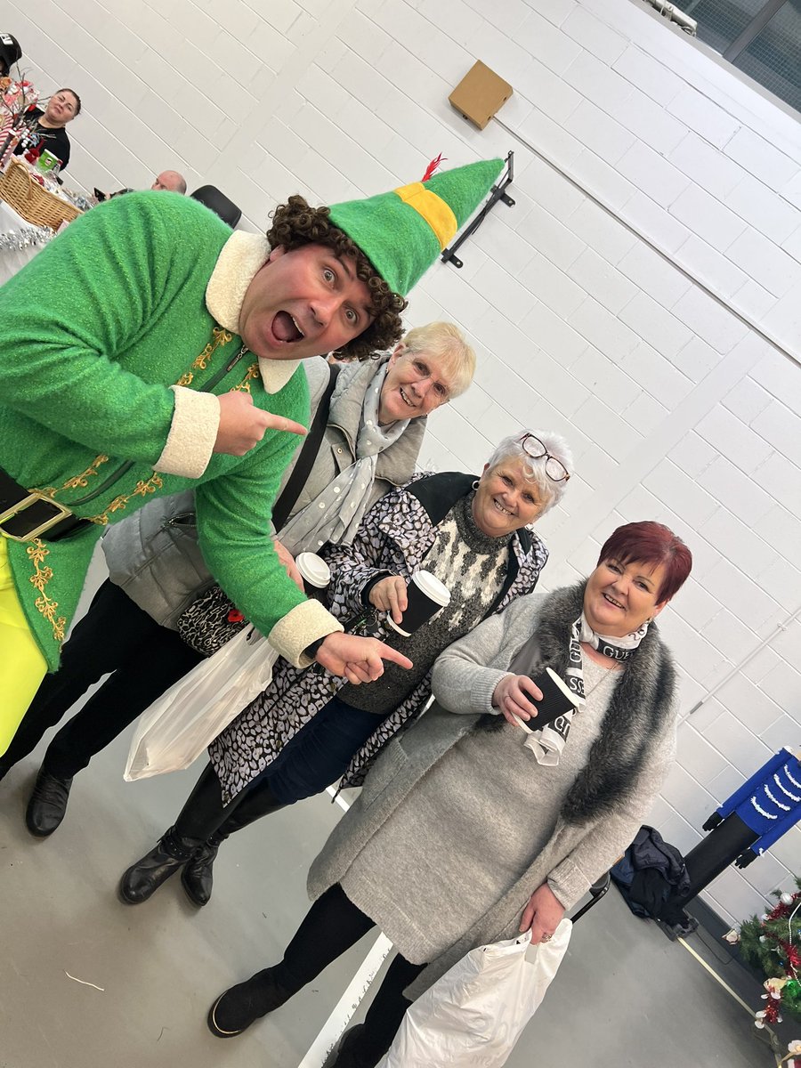 CharterNI's tweet photo. Tullycarnet community Christmas event. Sponsored by @belfastcc @nihecommunity Great day to celebrate the season as a community. https://t.co/4A27sOg9fl