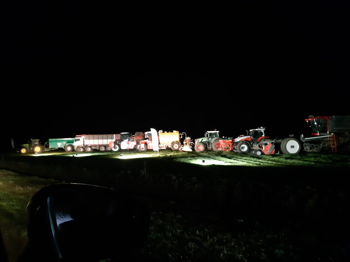 OlafVan's tweet photo. Mooie en uitstekend georganiseerde @LichtrouteNOP. Perfecte promotie #agrarisch NL. @teamagronl https://t.co/SqVDdeLSdh