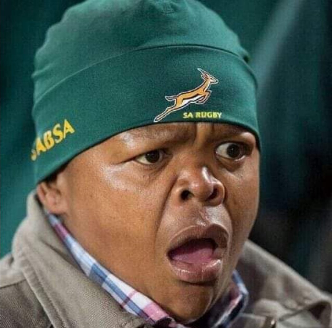 R_Filwe_'s tweet photo. Girl got into the car with her boyfriend and left Jub Jub fela yalo??? #Uyajola99 #Uyajola99Sundays https://t.co/wtOaqexKXR