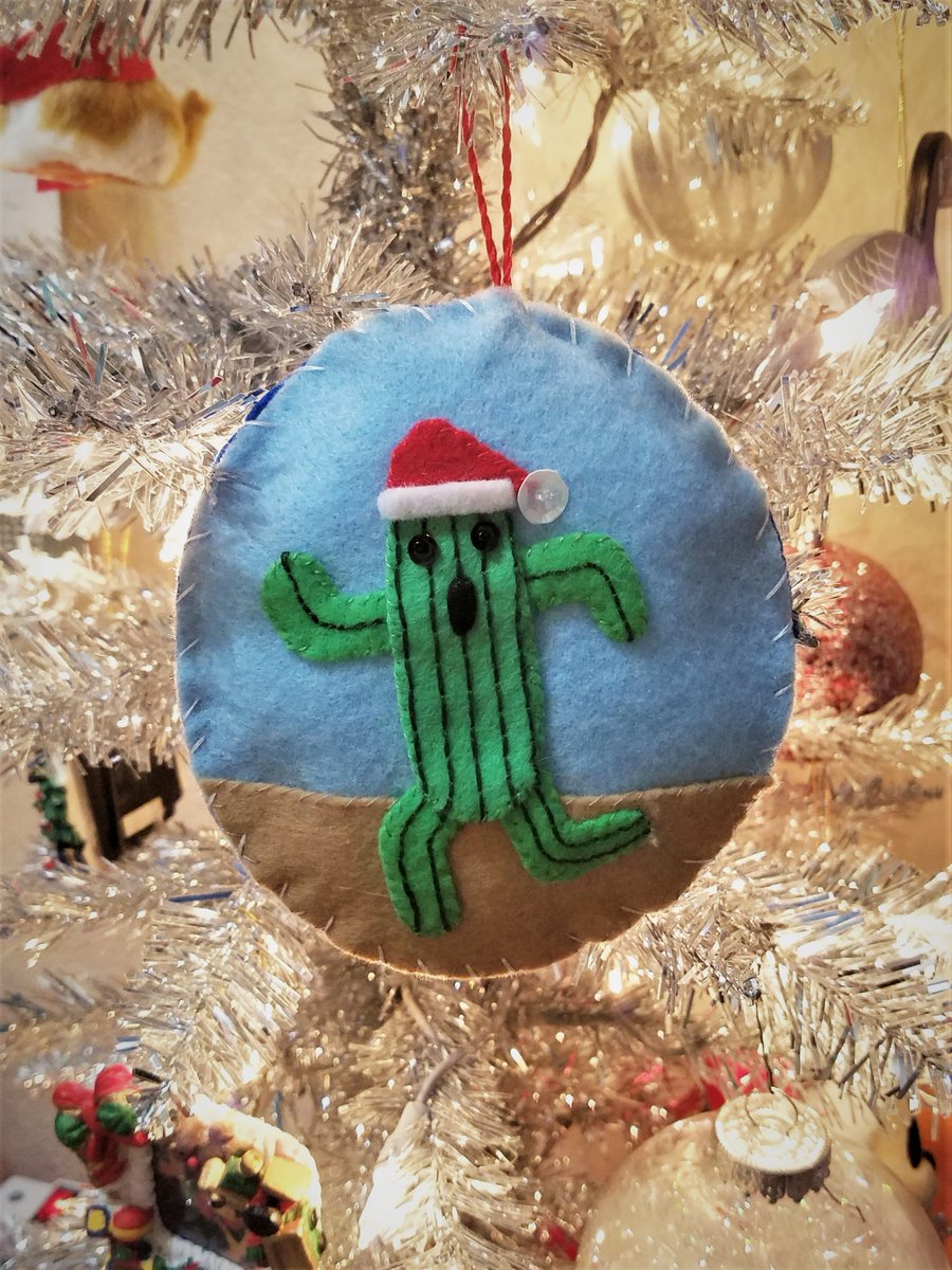 Ruth_full's tweet photo. Only one Cactaur Santa left in my ko-fi shop! Get him before he runs away! π΅π
https://t.co/i0u0sWQMLm
#linkinbio #kofimas #finalfantasy #cactaur #santa #cactus #smallbiz #shoplocal #embroidery #kofichallenge @kofi_button https://t.co/g5P6xXLqo6