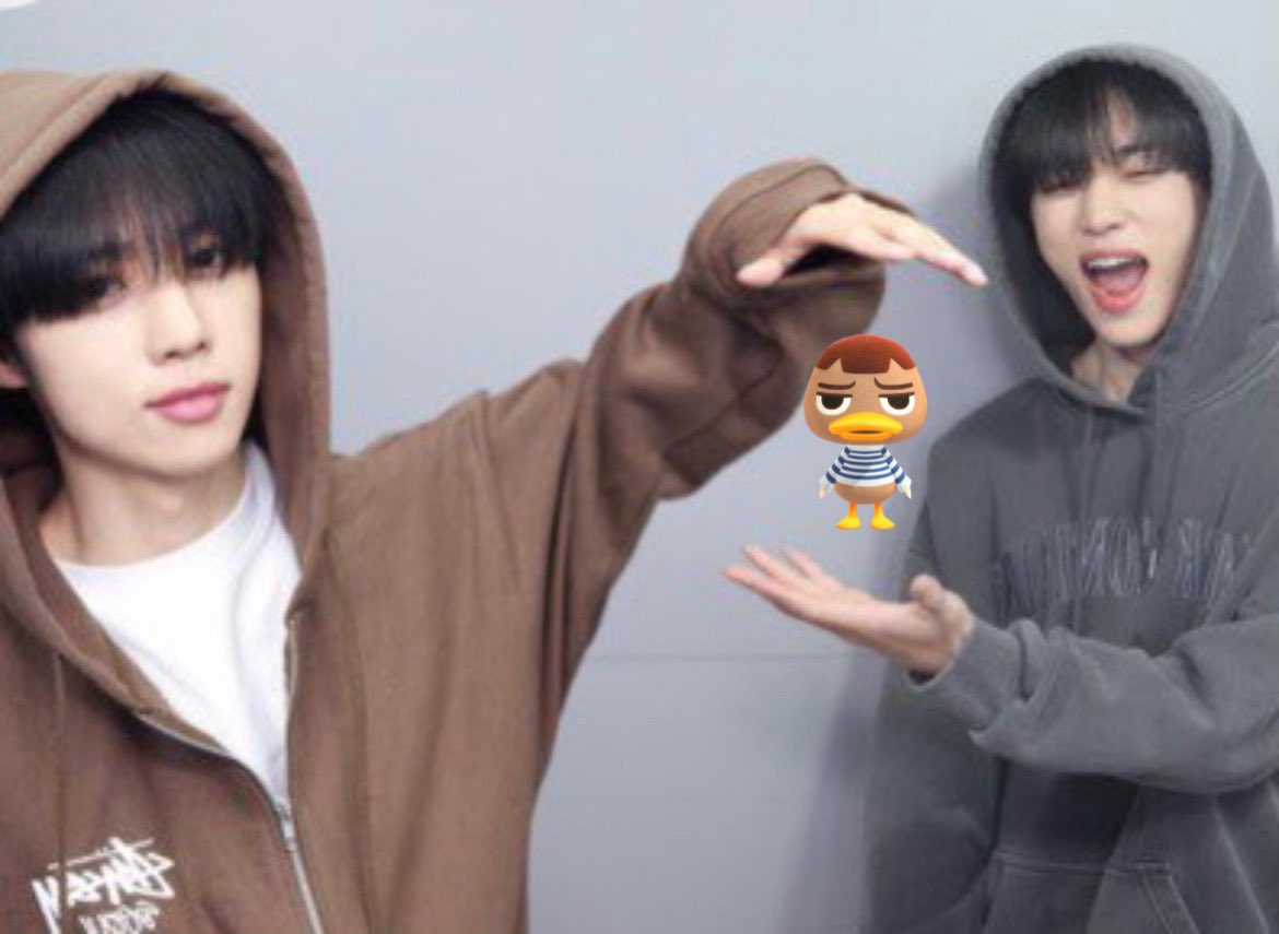 weberthings's tweet image. 아잠만 ! !