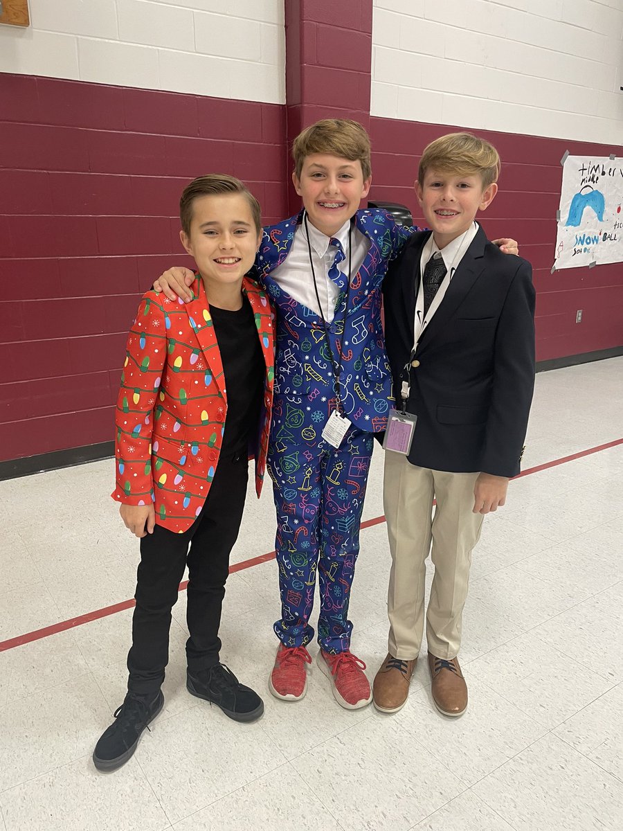TMS_GreenTeam (@tms_greenteam) on Twitter photo Our <a href="/HumbleISD_TMS/">Timberwood Middle</a> students were #dressedtoimpress at last night’s Snow Ball ‘22! Loved to see them all spiffed up 👌🏼💯💃🏼🕺 <a href="/dubsdoesscience/">Ms. Williams</a> Our <a href="/HumbleISD_TMS/">Timberwood Middle</a> students were #dressedtoimpress at last night’s Snow Ball ‘22! Loved to see them all spiffed up 👌🏼💯💃🏼🕺 <a href="/dubsdoesscience/">Ms. Williams</a>