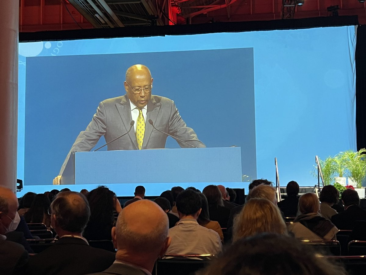 The <a href="/ASH_hematology/">ASH</a> award for promoting diversity was bestowed upon two of the most deserving people! Dr. Wilkes and Dr. Gavin! I am grateful to their leadership and commitment to diversity through their leadership in <a href="/HAMFDP/">AMFDP</a> and beyond! #ASH22