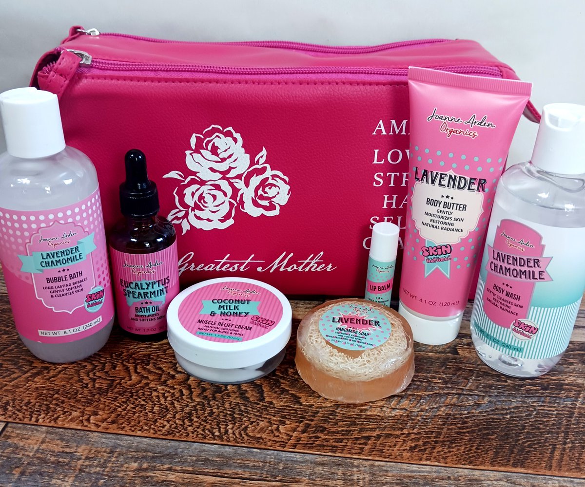 TheMoonlitNook's tweet photo. Enter to win a $25 Lavender bath gift set hosted by @TheMoonlitNook #giveaway #bathset #giftset https://t.co/wrtGF5RJKe https://t.co/BuCoxjkOxF