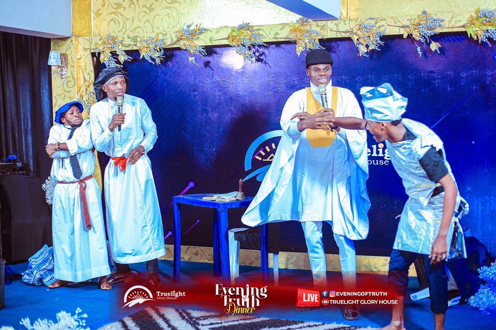 tlghofficial's tweet image. Spellbound and ribs cracking ministration from the Special Talent Unit!

We definitely had a complete dose of laughter!
.
.
.
#EveningOfTruth #EVOT #EvotDinner #TLGH #TLMEDIA