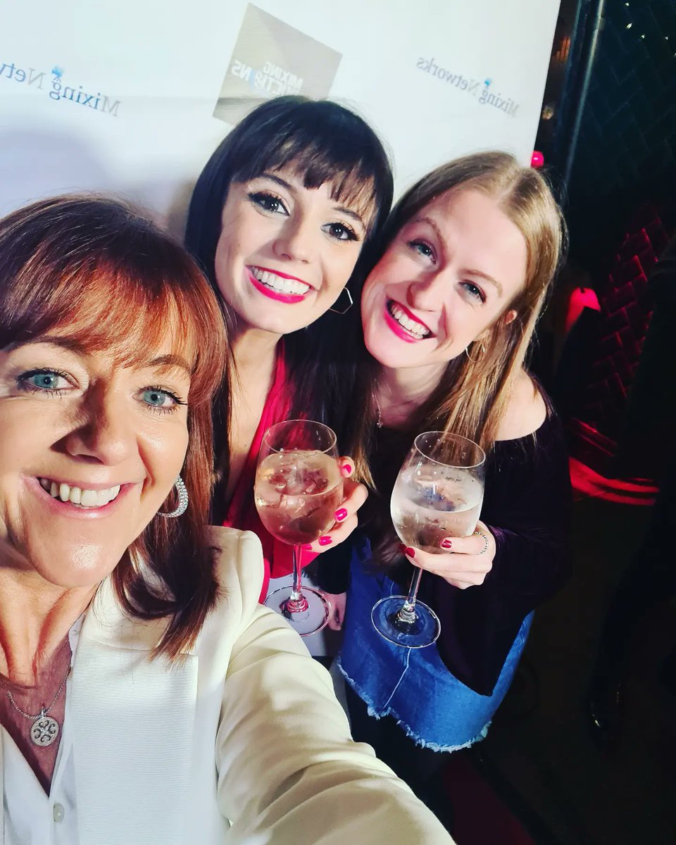 Jackie Pulford (@jackipulford) on Twitter photo Cast every one of these beauties now 💚
<a href="/mixingnetworks/">Mixing Networks</a> Christmas Event
<a href="/CoreBarLondon/">Core Bar London</a>
<a href="/sarahjhosford/">Sarah Hosford</a>
<a href="/HeatherKirk_/">Heather Kirk</a> <a href="/pippawr/">Pippa Winslow</a>
<a href="/JenKPreston1/">Jennifer Preston</a>
Nollaig Shona Duit Michael!🎄
#actor #film #movie #actress #singer #artist #director #actorsnetwork #actorsnetworking #screenactorsguild Cast every one of these beauties now 💚
<a href="/mixingnetworks/">Mixing Networks</a> Christmas Event
<a href="/CoreBarLondon/">Core Bar London</a>
<a href="/sarahjhosford/">Sarah Hosford</a>
<a href="/HeatherKirk_/">Heather Kirk</a> <a href="/pippawr/">Pippa Winslow</a>
<a href="/JenKPreston1/">Jennifer Preston</a>
Nollaig Shona Duit Michael!🎄
#actor #film #movie #actress #singer #artist #director #actorsnetwork #actorsnetworking #screenactorsguild