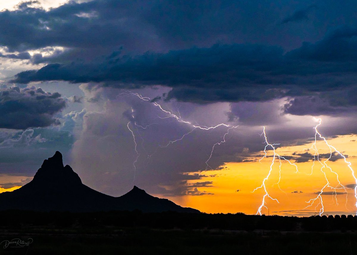 MMAcquisition's tweet photo. @MMacquisitions @TucsonTomorrow @j_vybes Speaking of #PicachoPeak @DonnaTucson captured it splendidly on 9/11/22 https://t.co/dY0mcywuwf