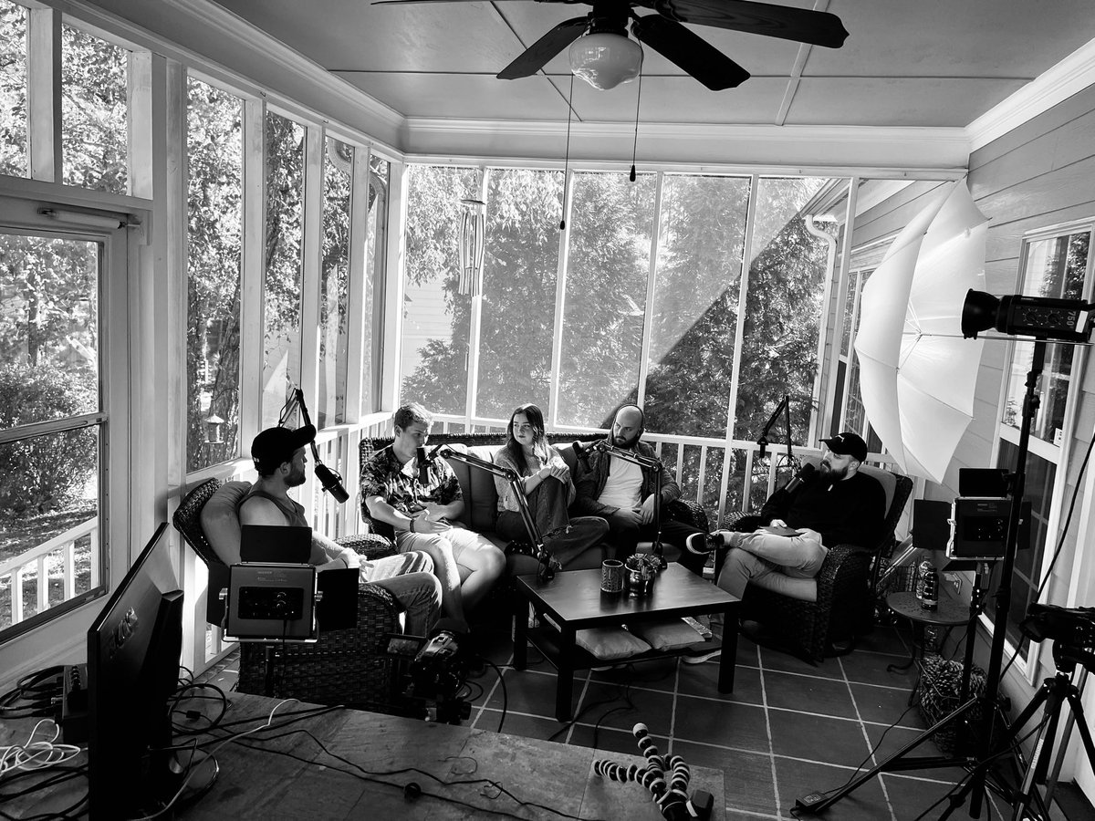 BledsoePodcast's tweet image. To experiencers, from experiencers 
12.21.22