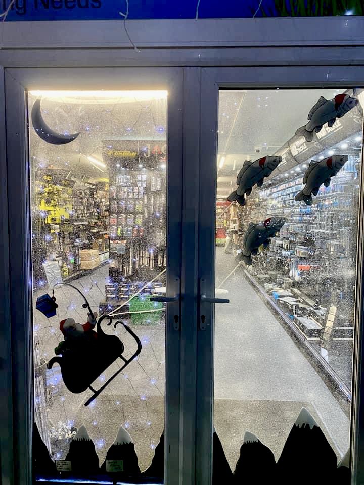 Horncastle Window Wanderland tweet media