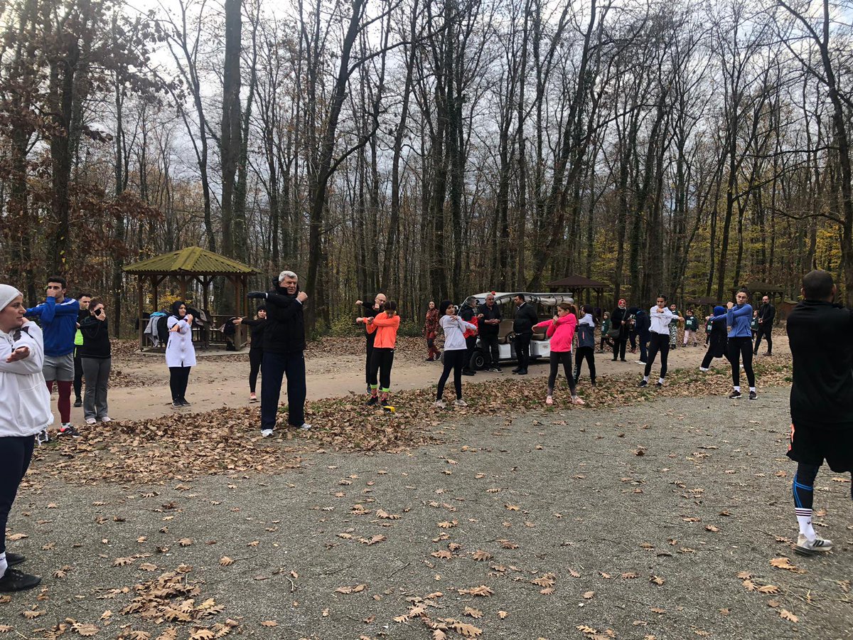 Her hafta düzenli olarak yaptığımız pazar koşularında bizleri yalnız bırakmayan başkanımız İbrahim Karaosmanoğlu'na teşekkür ediyorum.
#ormanya
#pazarkoşusu
#heyzirvesendekatilbize