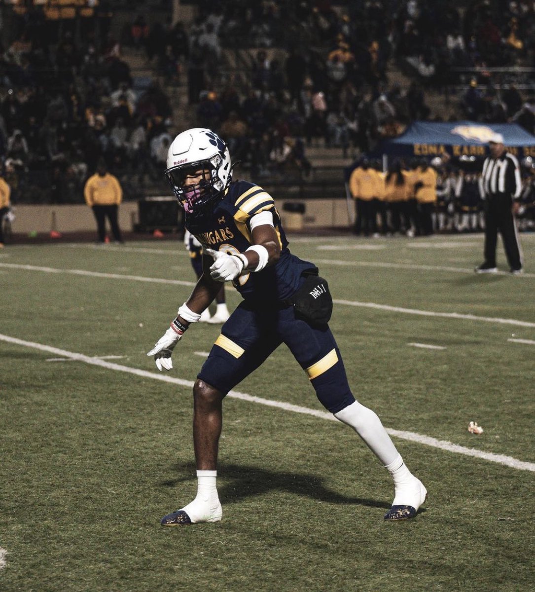 CoachO_BigO's tweet photo. Now that Prep football is officially over for the 2022 season, time to look forward to 2023 and trust me we still loaded over here 😏😈 #SilentAssassins https://t.co/EFozwDN91S