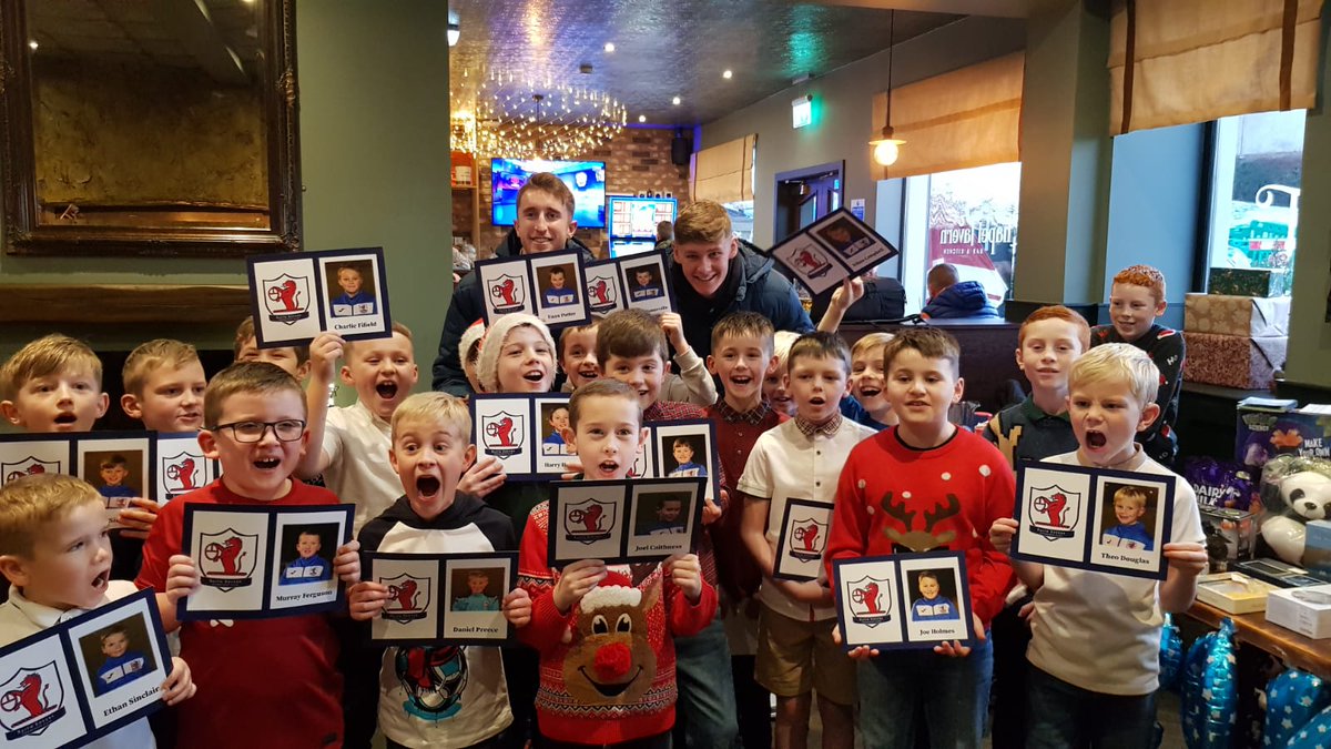 What a brilliant day at our end of season Xmas party🎄

Thanks to <a href="/RaithRovers/">Raith Rovers Football Club</a> players <a href="/RyaanNolan99/">Ryan Nolan</a> &amp; @connor_oriordan who made the boy's day extra special &amp; it was a pleasure to welcome along Raith Rovers chairman Stevie MacDonald 👍

Next up is 7 a'side footy in 2023! 

💙⚽💙
