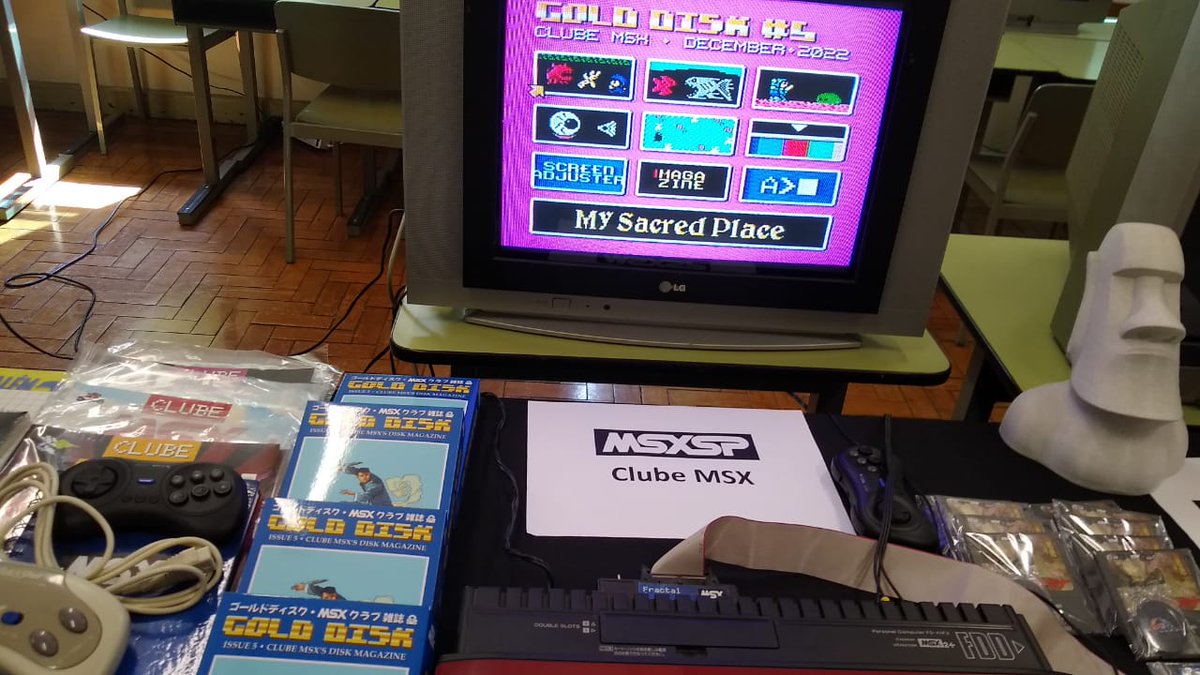 mariocavalcanti's tweet photo. Pics from Saturday. Setting the @ClubeMSX table at MSX SP 2022. FD46, Gold Disk 5 and some copies of the Clube MSX magazine. #MSX #ClubeMSX #MSXSP #MSXSP2022 https://t.co/q7hh6z5DuY