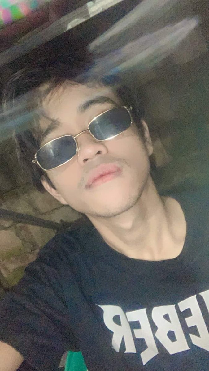 bosen justin bieber post di ig di twitter lah, udah banyak sarang laba labanya