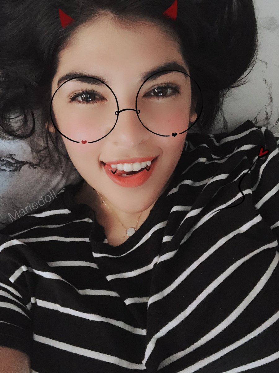 π·πΈ Mariedoll πΈπ· on Twitter "Hi!π Iβm your gf now π"