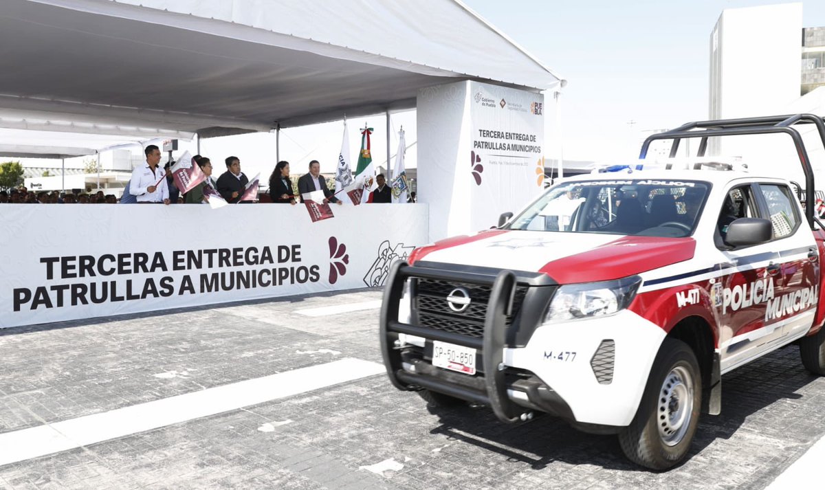 MBarbosaMX's tweet photo. La seguridad pública es una prioridad a la que se le otorga una inversión superior a la que se entregaba antes, hoy se le destinan 4 mil 300 millones, en el pasado era de mil millones y había una vinculación de los gobiernos con el crimen organizado y la delincuencia. https://t.co/qUZEARb13U