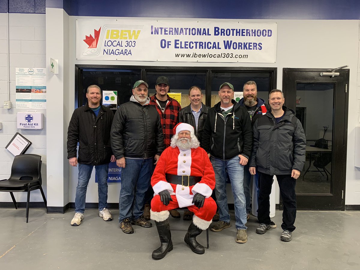 Despite the grey day Santa found his way to town. We had a great turn out for the annual <a href="/IBEW/">IBEW</a> Local 303 Kids Christmas Drive Through. Thanks to all involved for making it an amazing day.