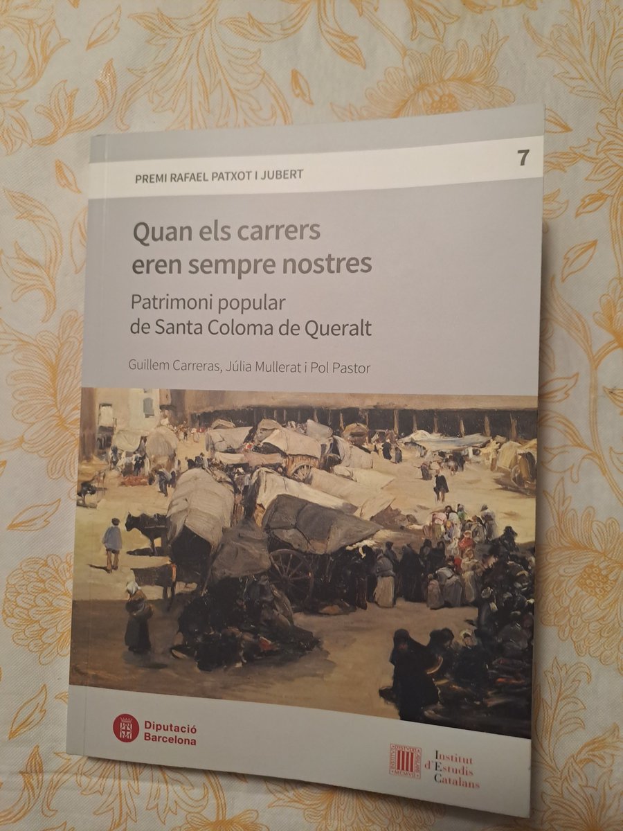 festesminerva's tweet photo. Aquest Nadal, regala 'Quan els carrers eren sempre nostres' per nomès 14€!

Una declaració d'amor a Santa Coloma.

Reserves a:
festesdelaminerva@gmail.com https://t.co/11ES5qenZv