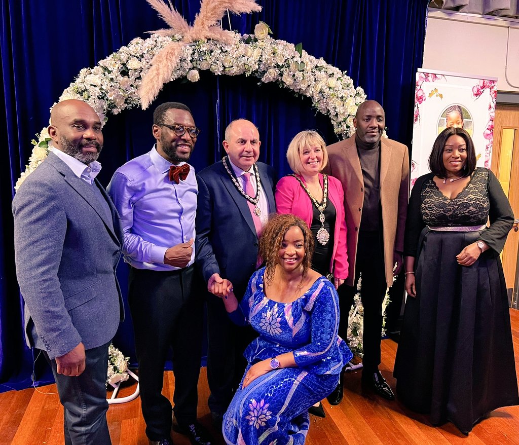 DaniellaLogun's tweet photo. Thank you @beckyrosehaggar @HillingdonMayor @CllrMathers @AdeboyeIfederu @GbolahanMacjob @priscillanwikpo Lola Adebayo @lolofoundation for gracing last night's fundraiser & supporting our mission to raise awareness of the holistic wellbeing needs of our CYP #teamDLF #LoveHealsAll https://t.co/FOvwIJd3nz