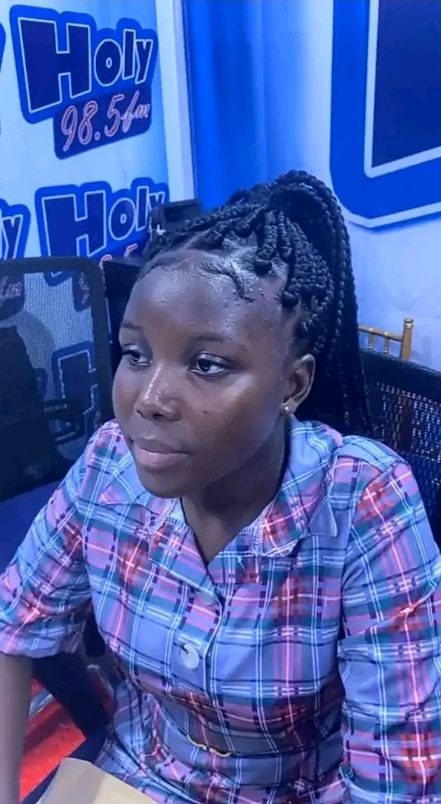 MawuliMotion's tweet photo. Meet Miss Baragbor Cynthia Makafui Abla who had 8A’s in the just ended WASSCE at  Ketasco.Cynthia is determined to pursue Medicine but her dream is hanging due to the financial background of the father. @samens
@benkoku @GiovaniCaleb
@CalebKudah @nathan_quao
@S_OkudzetoAblak https://t.co/ERFMqUbHIm