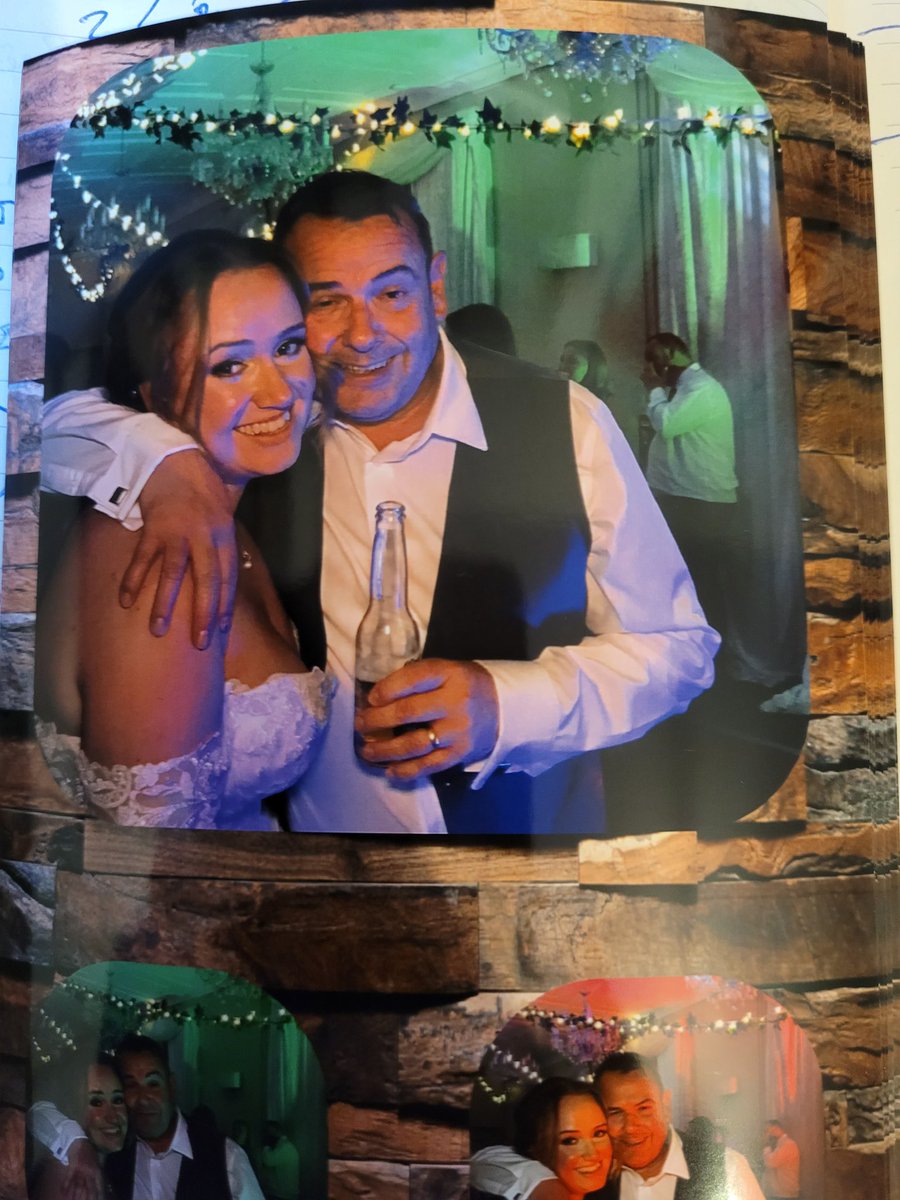 tip4profit's tweet image. A week seems a long time ago, it may be a photo booth snap taken long into the celebrations but i love it, daughter loved these photos 
#lookpissed #notpissed