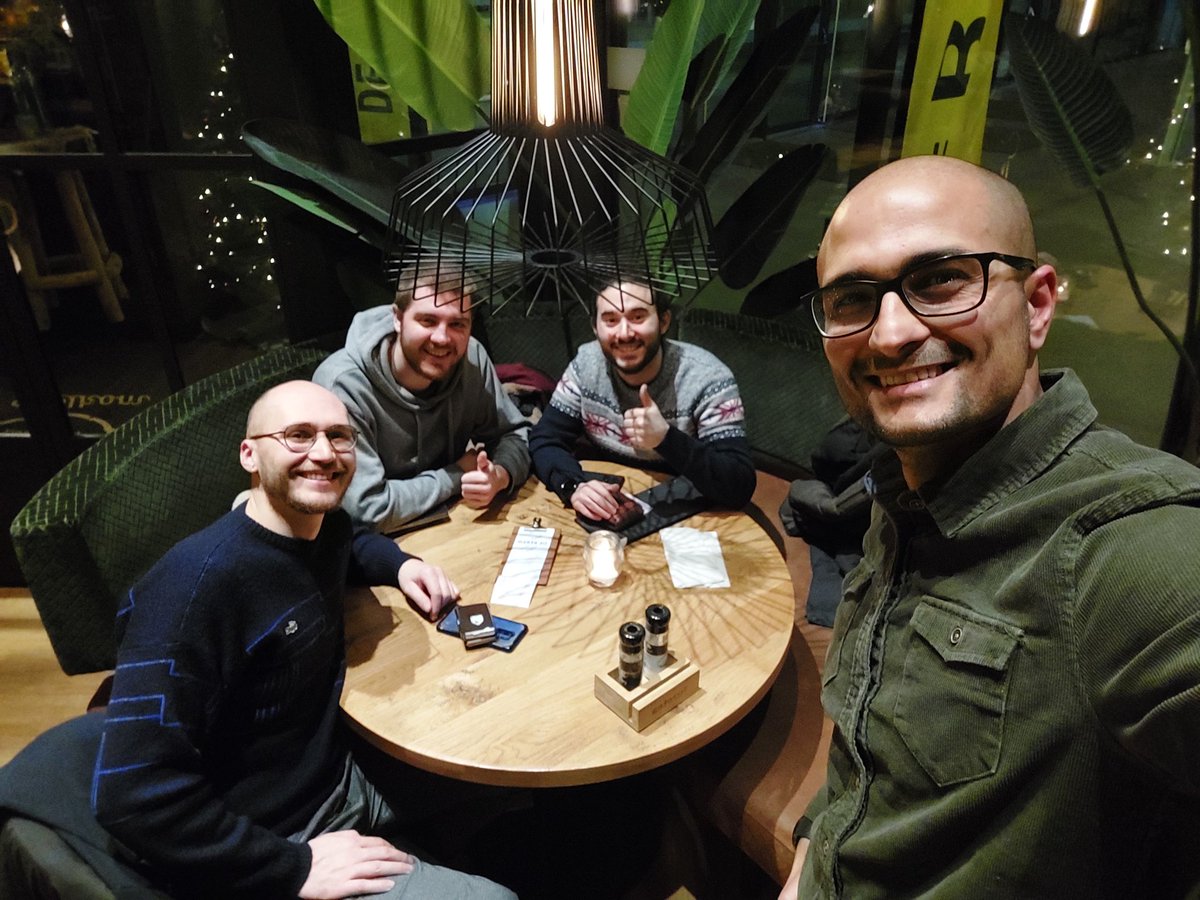 Dining with my mentees, a year after I have left the university. They are the best! Because of them I miss sometimes Academia!