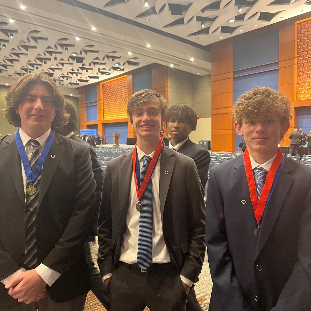 HSHSDECA's tweet image. Congrats to our medalists at DECA Districts this past Tuesday!