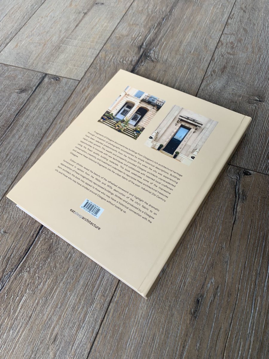 A few months ago this huge delivery of books arrived from the printers… and now they have almost all been sold! 🙌‘Fragments of Glasgow’ by Rosalie Menon appears to be on many Christmas lists!!