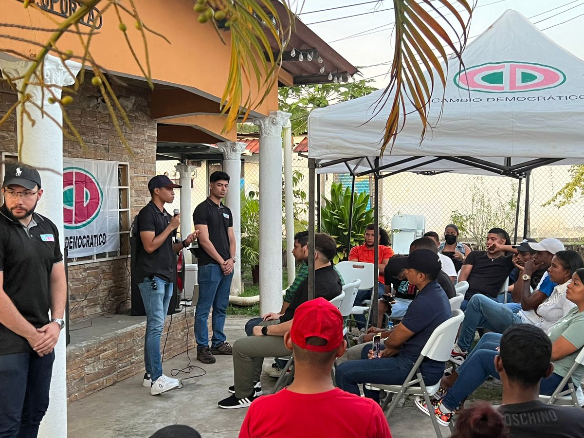 Parking Político con Líderes del Circuito 8-6/Panamá Este🇵🇦
Organizándonos rumbo al 2024💯
Con la juventud activa🔥