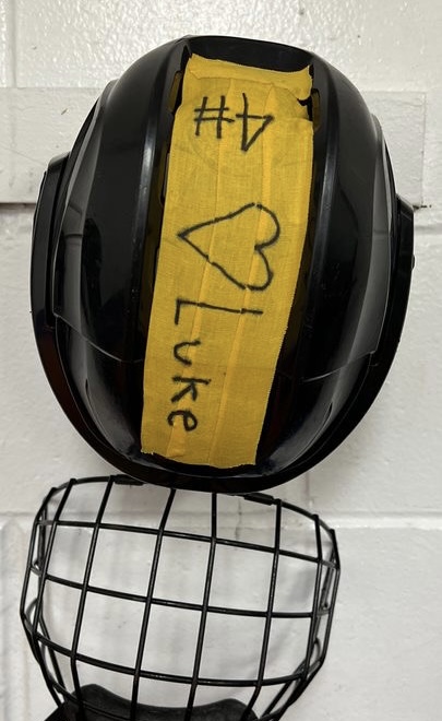 EaglesPWA's tweet photo. The boys played well and left Breezy Point with 2W and 2L. But the big story is we lost Luke “LJ” Jacobson to a broken leg. Our hearts, thoughts and prayers go out to Luke and the Jacobson family. Speedy recovery, buddy. 🔥🦅 ❤️ 4️⃣ https://t.co/QYhoyo2VDj