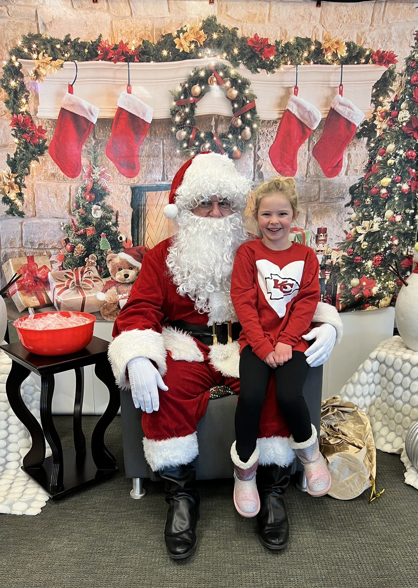 MrsHill_LSR7's tweet photo. What a fun time at the Westside Wonderland this afternoon! Thank you, @LSWSenate! https://t.co/FDW94YHZMx