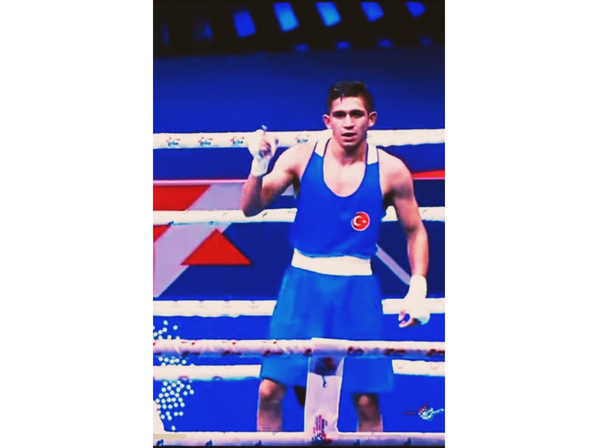 msboxing33's tweet photo. “Savaşarak kazan alkışlan,savaşarak kaybet saygı kazan.”
#Mersin #Istanbul #Fenerbahçe #Mersinboksihtisassporkulübü #nacioralolimpiksporkulübü #Boksakademisimersin #FBSK #Fenerbahceskboks #boxingmatch #Boxingplayer #Boxing #Boxingrespect #Boxingteam #BBFightclub #Muhammetsaçlı https://t.co/9ldhHa1OfN