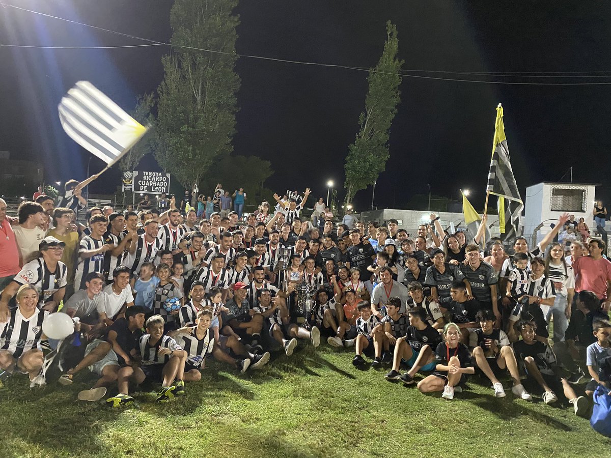 Club Bristol tweet media