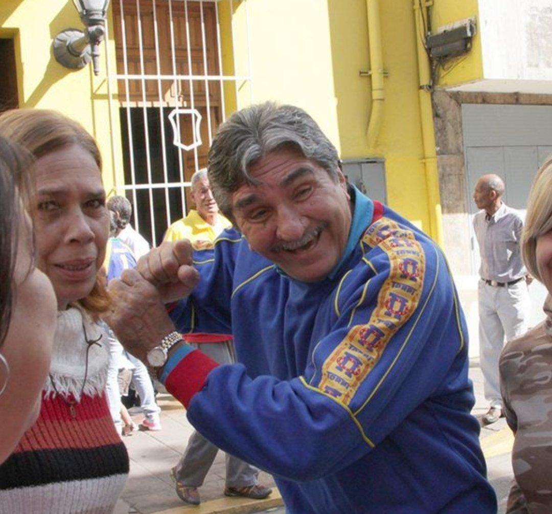 NicolasMaduro's tweet photo. Expreso mi pesar por la partida física de Raúl Salmerón. Hombre leal a la Patria y defensor del proceso revolucionario que siempre fue su bandera de lucha por la construcción de la Patria venezolana. Mis más sentidas condolencias a sus familiares y amigos. https://t.co/BVs1chTYJ6