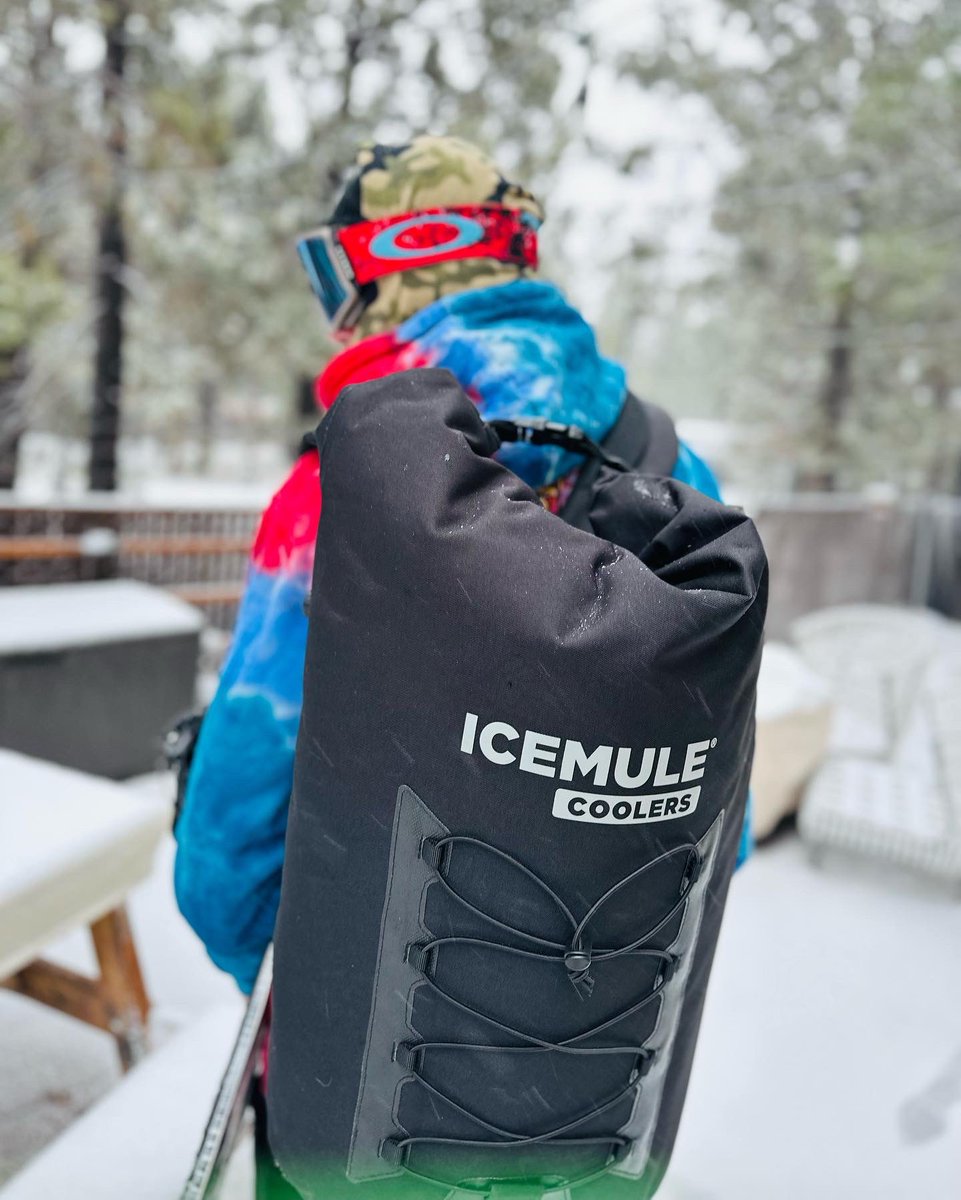 GregLutzka's tweet photo. Good Vibes Only 🏔️
@ICEMULECoolers 🎒🧊
#ICEMULE https://t.co/KIUyG9bJtL