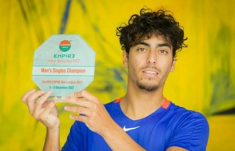 Not_Esportivas's tweet photo. ITF TENNIS!
Parabéns aos tenistas campeões do @worldtennis de M15 de Trnava na Eslovaquia.
Simples: Abedallah Shelbayh (🇯🇴) 🏆 (3)
Duplas: Daniel Rincon (🇪🇦)/ @danivallejo17 (🇵🇾)
#ITFTennis #tennis #EMPIREIndoorTennisTour #AbedallahShelbayh #DanielRincon #AdolfoDanielVallejo https://t.co/3SDuWAuZ7z