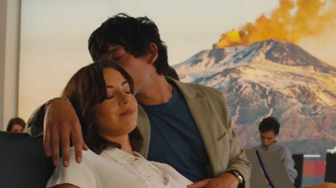 jujuxuxujuju's tweet image. they just needed to CHEAT #TheWhiteLotus