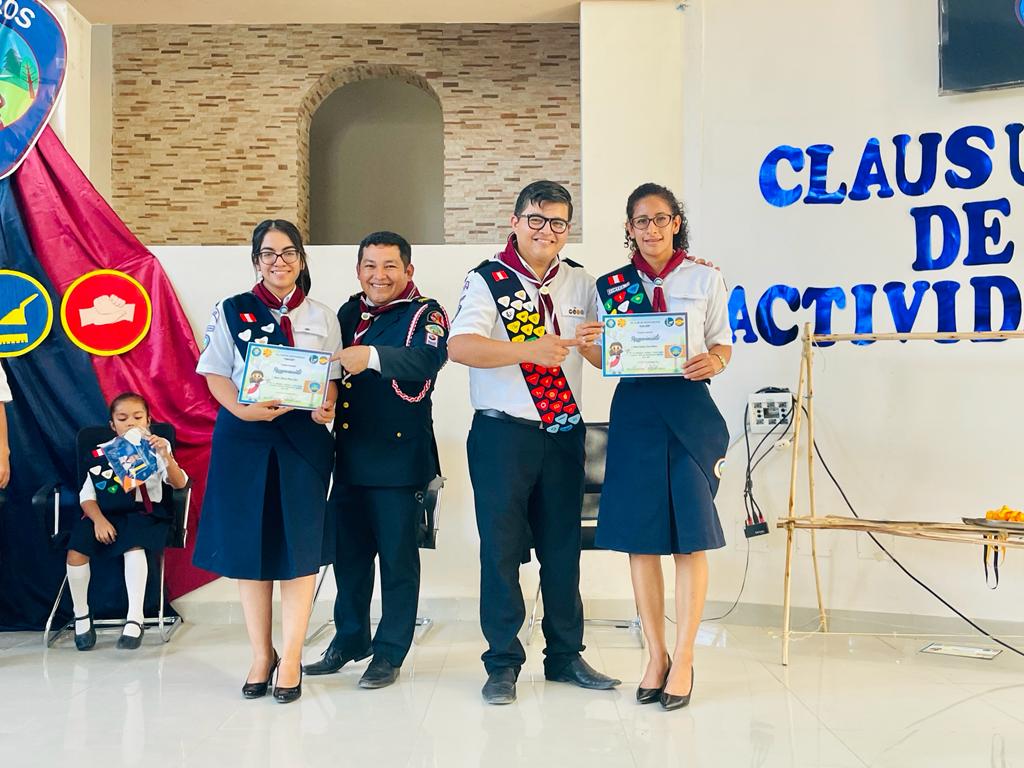 PrAngelGarcia's tweet photo. Las sonrisas de alegría de los más pequeños de nuestra iglesia nos motivan a seguir dando todo en favor de las Nuevas Generaciones.
#Meta2022Cumplida
#ClausuraDeActividades
#ClubDeAventureros
#Caleb
#DMSullana
#MPN
#UPN https://t.co/gvD2lqWXar