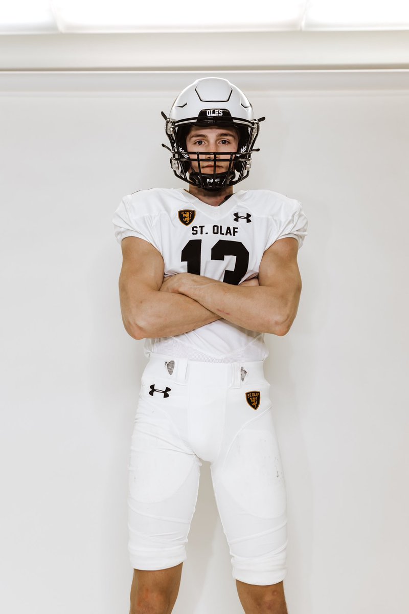 Thank you <a href="/CoachLucasKlein/">Lucas Kleinschrodt</a> <a href="/StOlafFB/">St. Olaf Football</a> <a href="/JamesKilian/">James Kilian</a>  for the great visit and roster spot to play at ST Olaf!