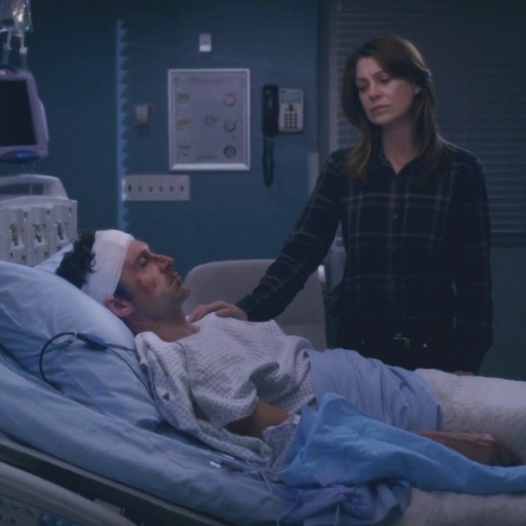 GreysAnatomyHD's tweet photo. "stop crying, it's just a show"
the show: https://t.co/cCaCxv0XX2