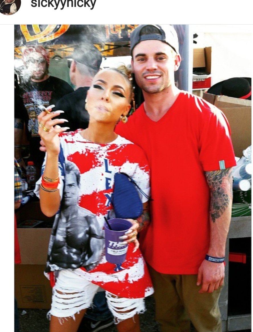 DabSoHard™ tweet media