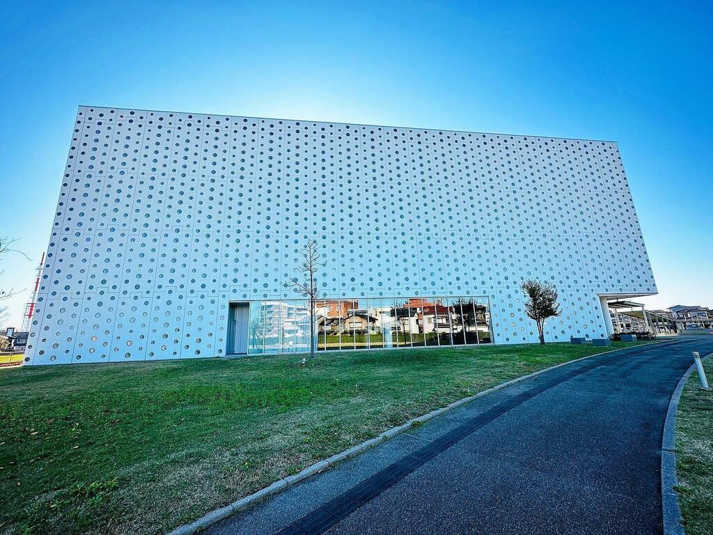 nishikura's tweet image. #kanazawaumimirailibrary #library #libraryarchitecture instagr.am/p/CmDZpolPBXy/